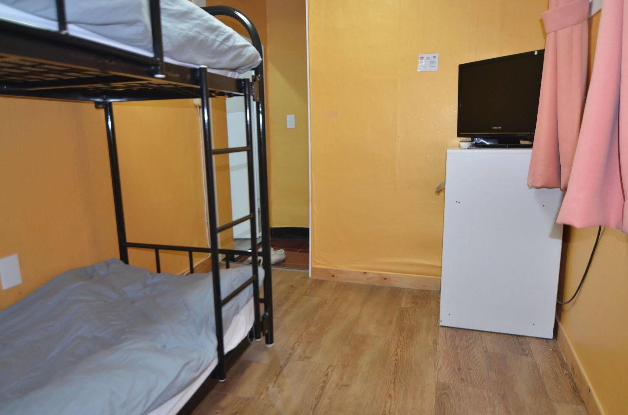 Yakorea Hostel Itaewon Szöul Kültér fotó