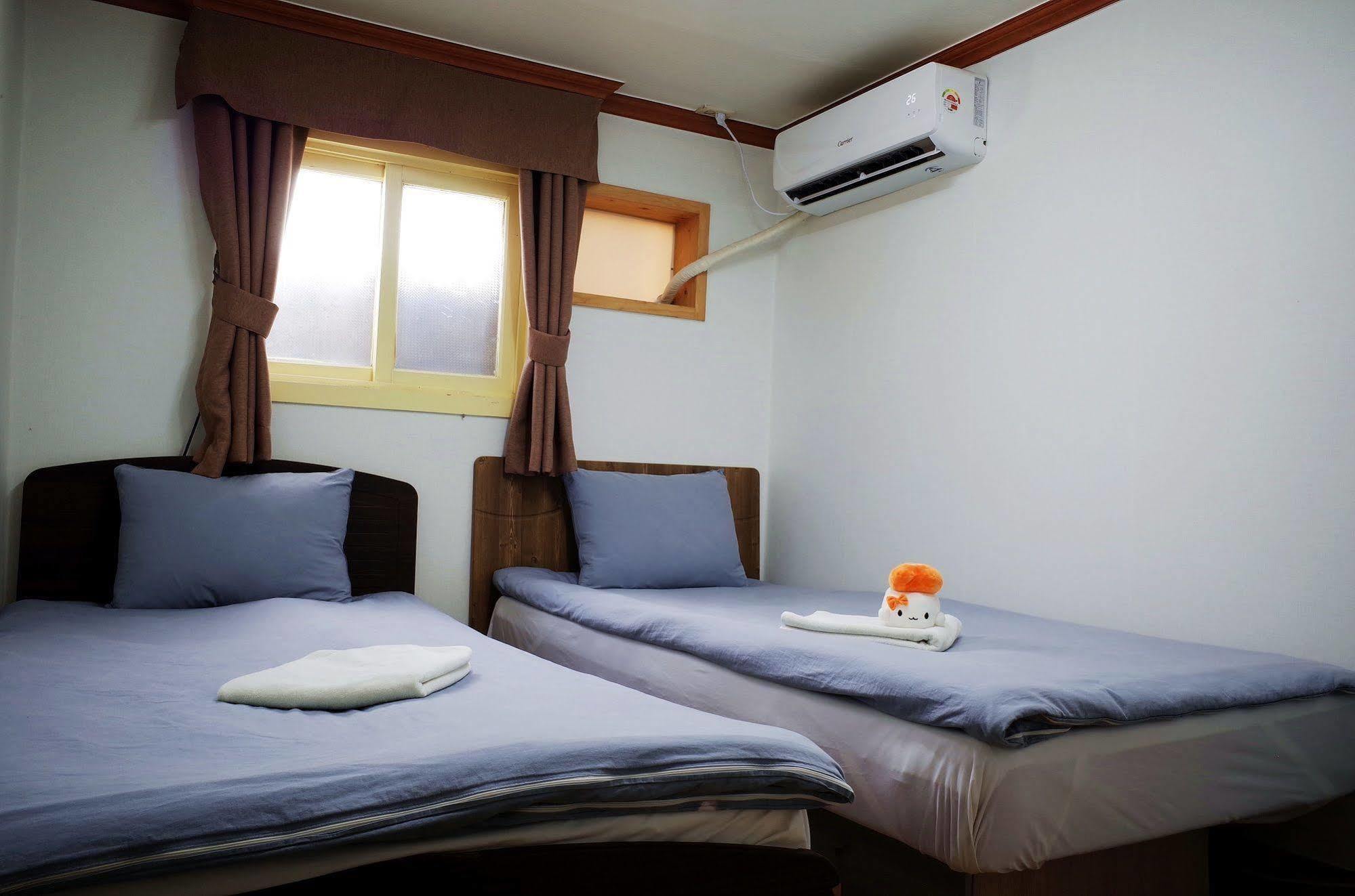 Yakorea Hostel Itaewon Szöul Kültér fotó